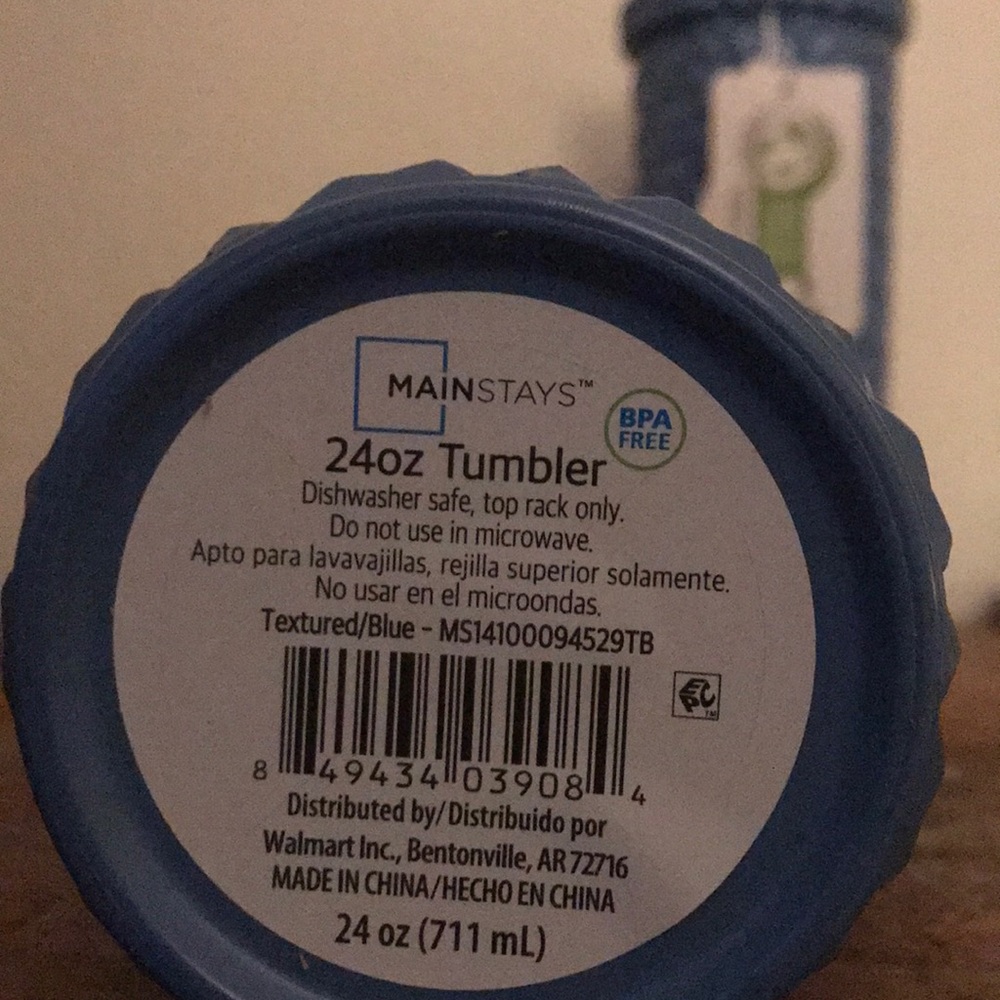 Set of 2 Mainstays 24-Ounce Eco-Friendly Textured Tumblers! Brand New With Tags - Picture 3 of 3